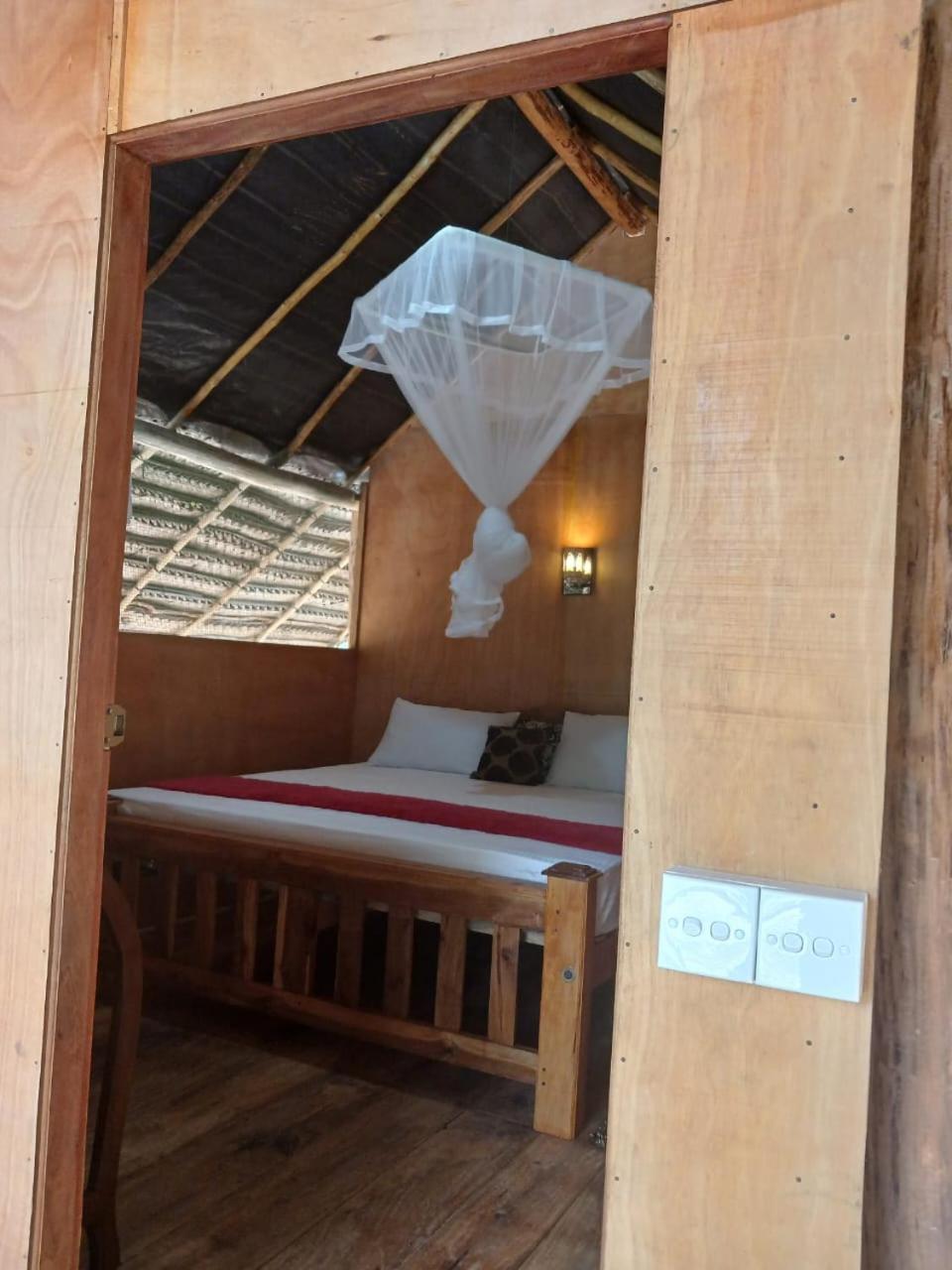 Pidurangala View Treehouse Apartment Sigiriya Ngoại thất bức ảnh